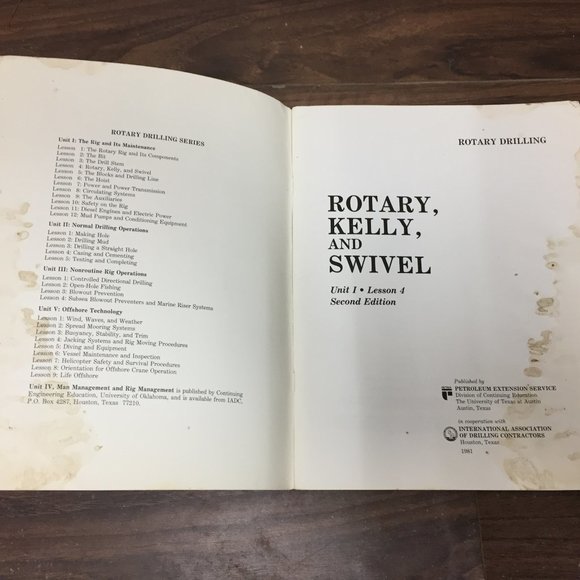 Petex IADC Rotary Drilling Rotary Kelly and Swivel Unit I Lesson 4 Book - Picture 8 of 16
